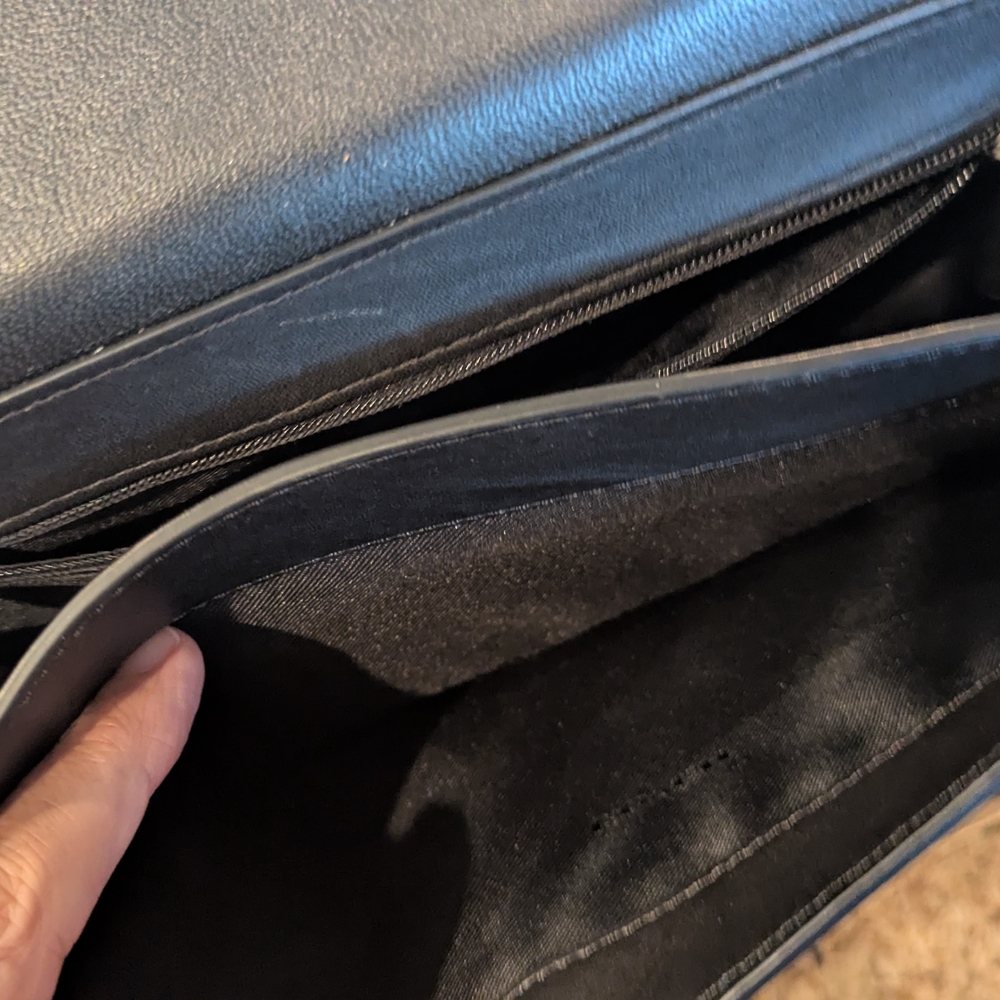 Coach Swagger Bag In Black Crossbody with Chain Detail - Picture 7 of 8